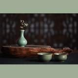 Jade Kettle Spring Vase